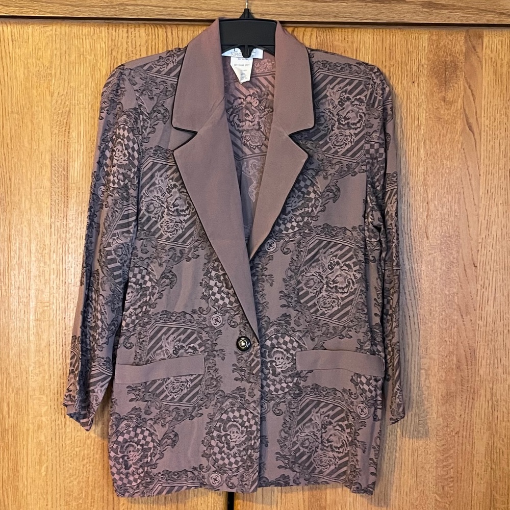 Vintage Vibe Petite Sophisticate Mauve and Black Blazer